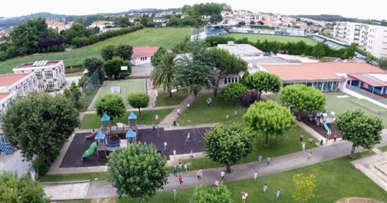 Eleitores da freguesia de Ribeirão chamados a votar