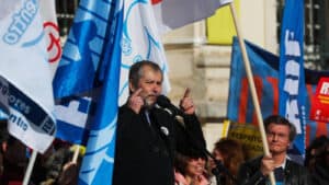 Fenprof demarca-se de insultos e populismo nas comemorações do 10 de Junho