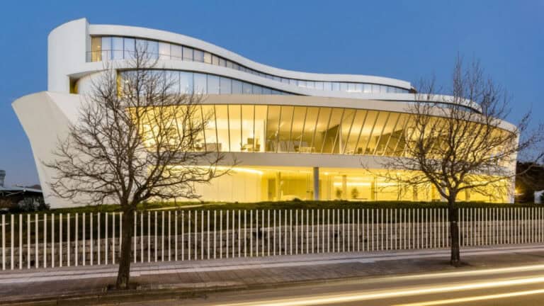 Braga, Guimarães e Famalicão integram projeto que quer "criar a 1.ª região neutra da Europa"