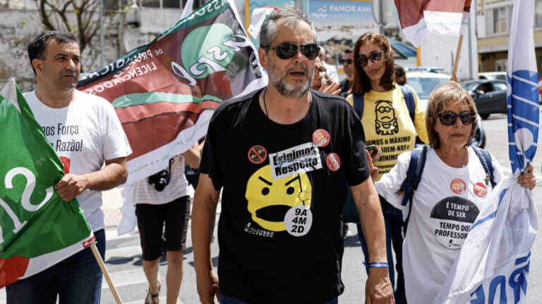 Fenprof diz que milhares de provas de aferição do 2.º ano ficaram por realizar&nbsp;