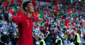 Portugal tenta vitória na Islândia no jogo 200 de Cristiano Ronaldo 