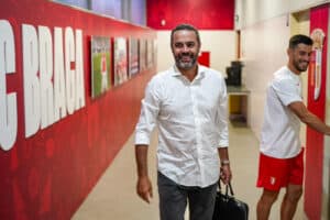 Cinco ausências no regresso ao trabalho do SCB 