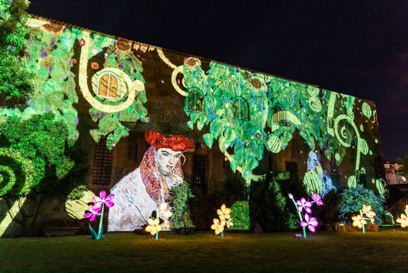 Museu de Alberto Sampaio recebe "viagem luminosa" pelas obras de Monet e Klimt