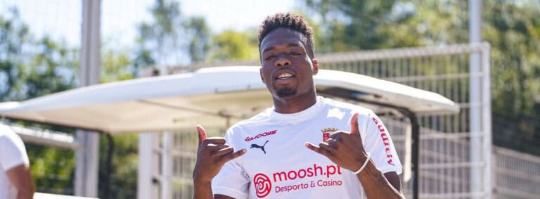 “Estou aqui para fazer muito melhor do que fiz na época passada"