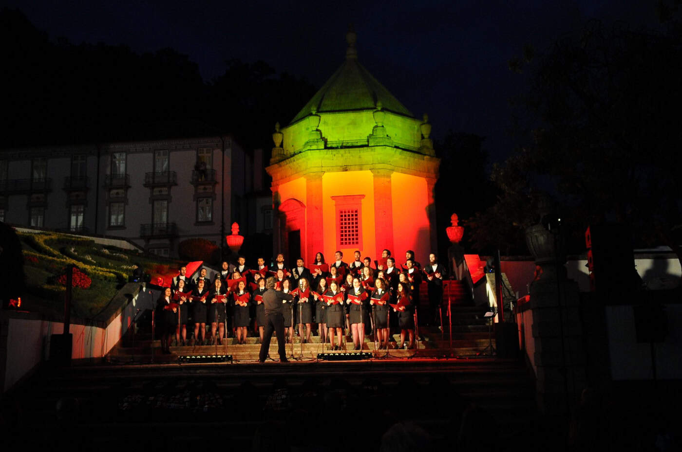 'Vozes Sobre a Cidade' voltam a «preencher» Escadórios do Bom Jesus