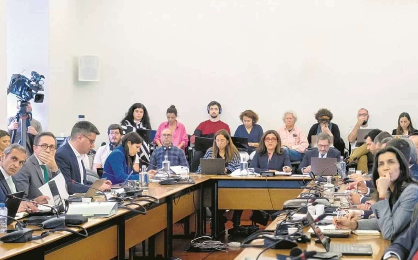 Relatório da comissão de inquérito à TAP aprovado apenas pelo PS&nbsp;