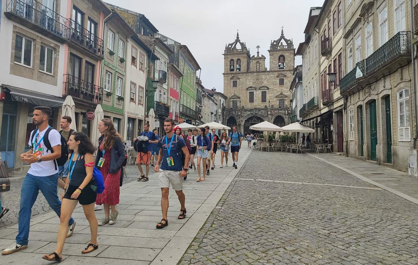 Jovens estrangeiros conhecem Braga no âmbito da Jornada Mundial da Juventude