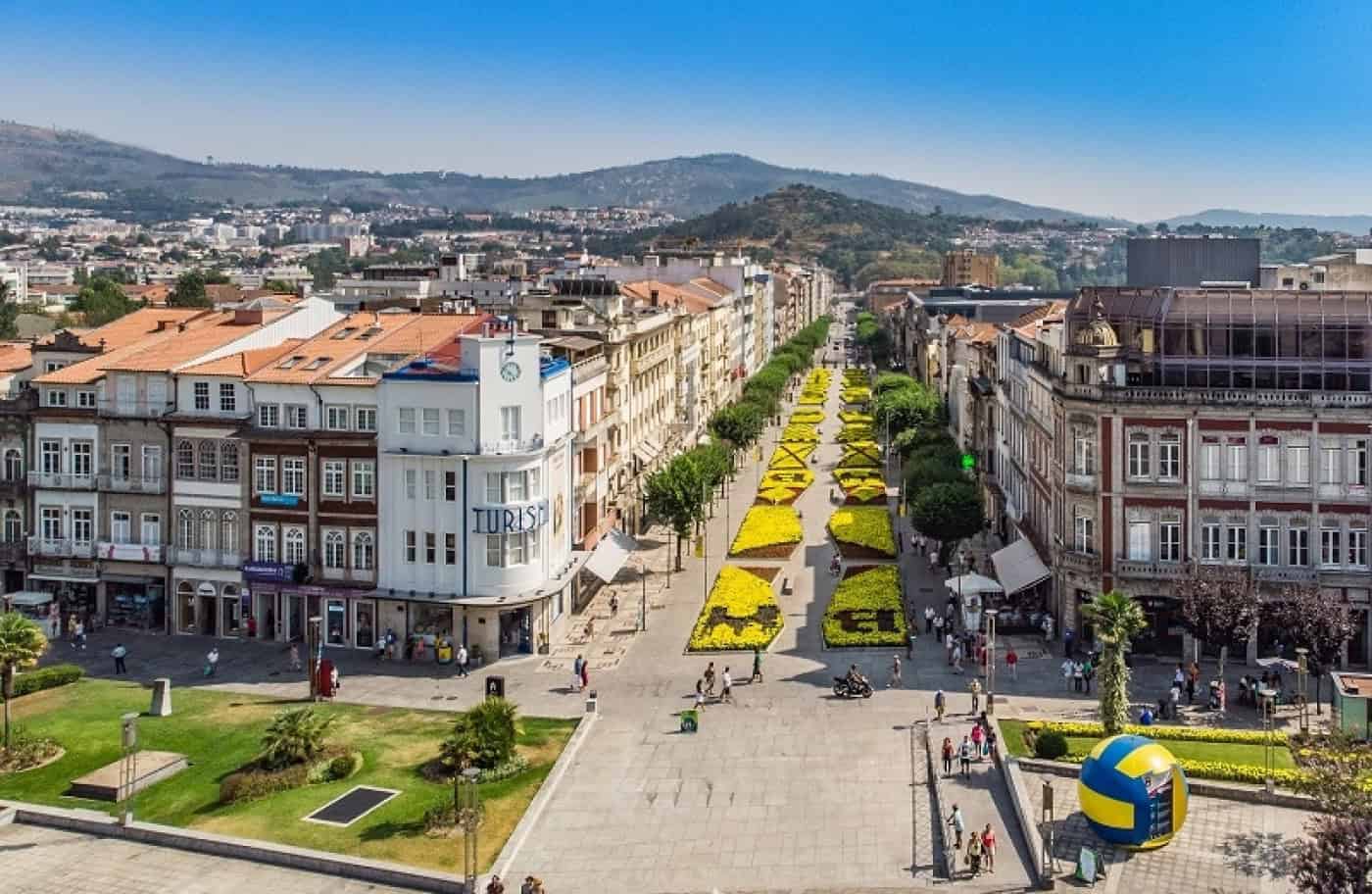 Comércio e restauração de Braga registam crescimento de 35% e 42% no 1.º semestre do ano