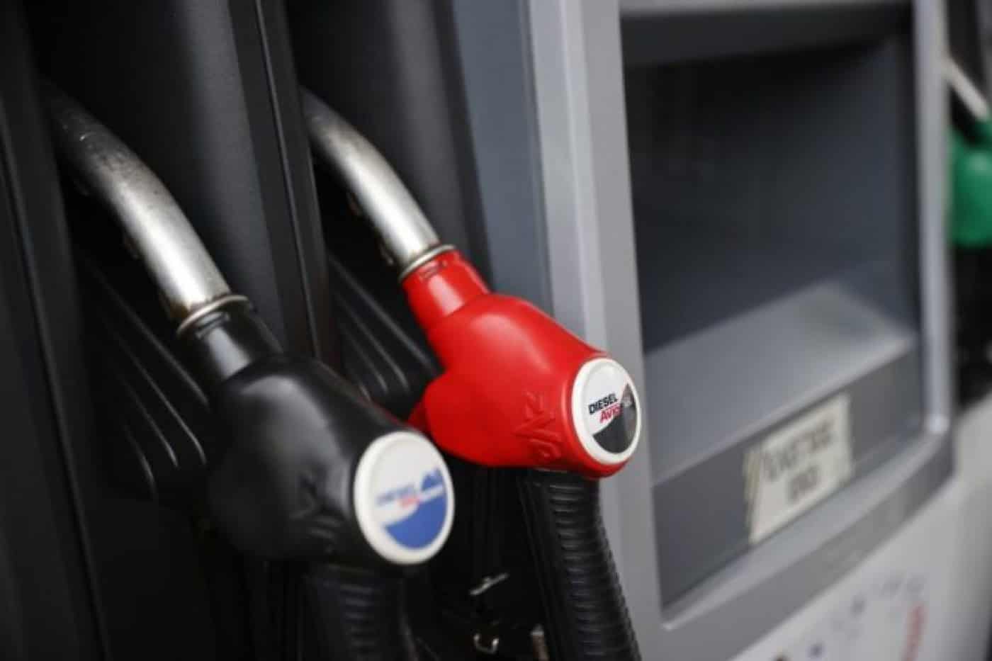 Governo volta a reduzir desconto nos combustíveis em agosto