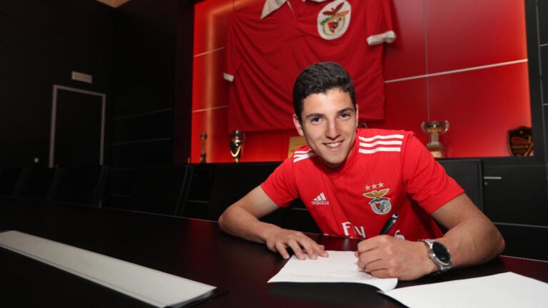 Martim Neto é o novo reforço do Gil Vicente