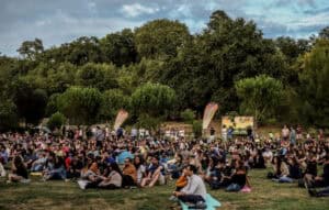 Cassete Pirata, Salvador Sobral e Pol Batle e Rita Payés atuam no Devesa Sunset