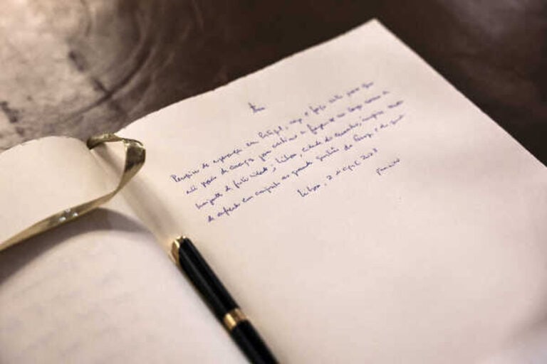 Papa espera que Lisboa seja inspiração para enfrentar “em conjunto grandes questões” europeias e mundiais