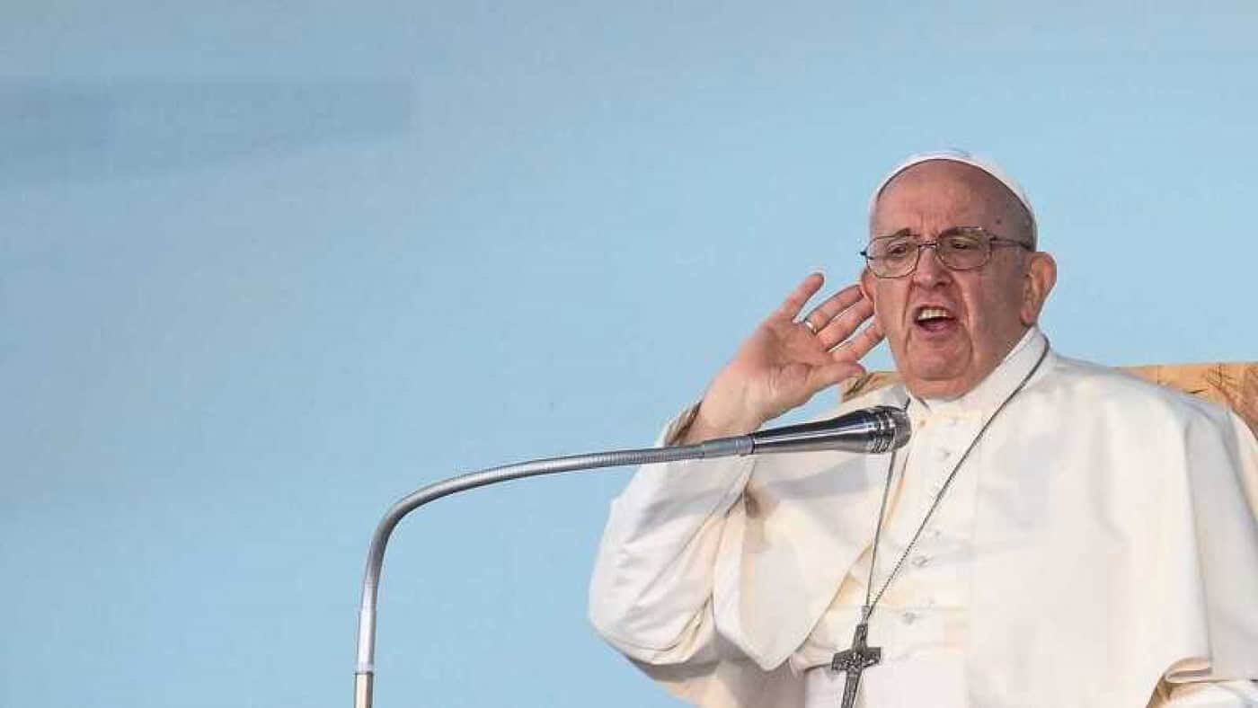 "Na Igreja há espaço para todos e, quando não houver, por favor façamos com que haja. Todos, todos!"&nbsp;