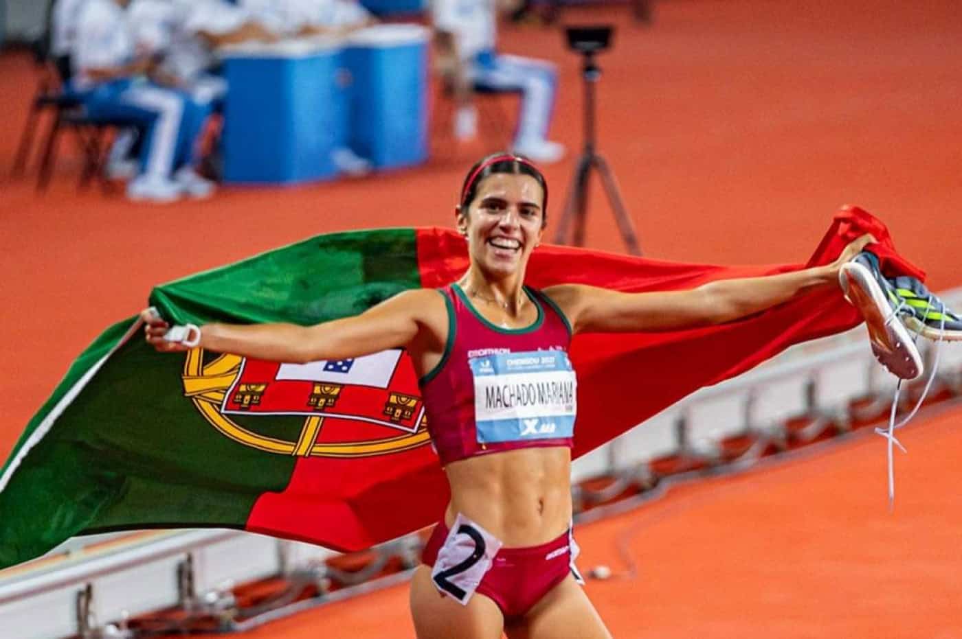 Mariana Machado conquista o ouro nos mundiais universitários