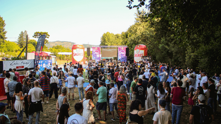 Público já pode ajudar a escolher novo nome do Festival de Rock perto do Rio Febras