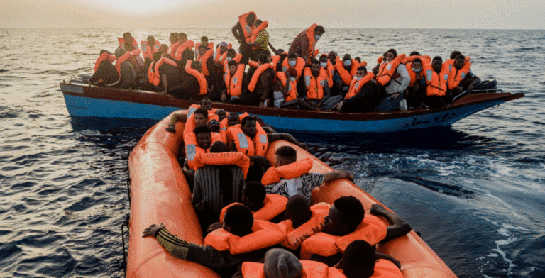 Itália vai expulsar migrantes após registar aumento de 115,1% em 2023