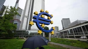 PIB da zona euro cresce 0,6% no 2.º trimestre e fica abaixo da subida portuguesa