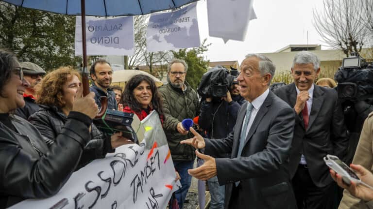 Presidente da República promulga diploma sobre carreira dos professores