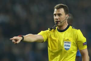 Alemão Felix Zwayer arbitra jogo entre Sporting de Braga e Panathinaikos