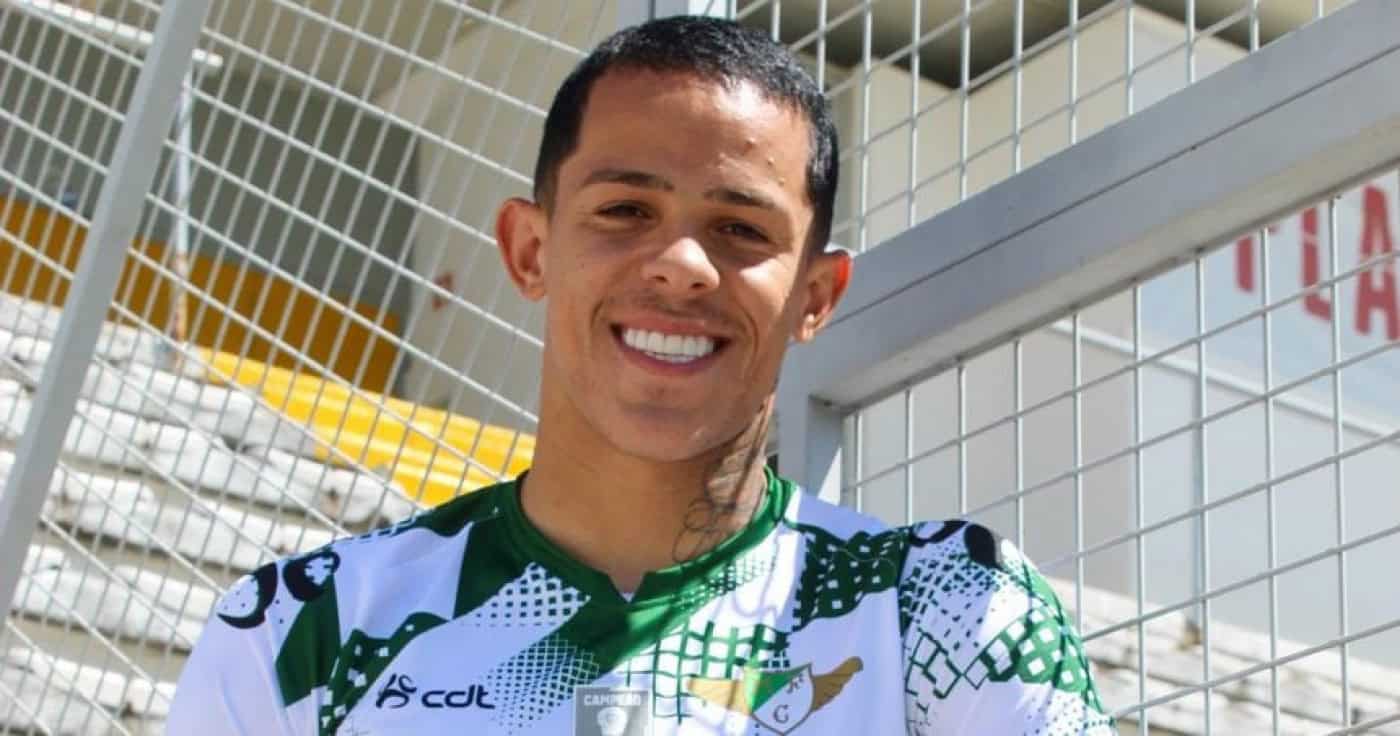Wallisson reforça meio-campo do Moreirense com contrato até 2027