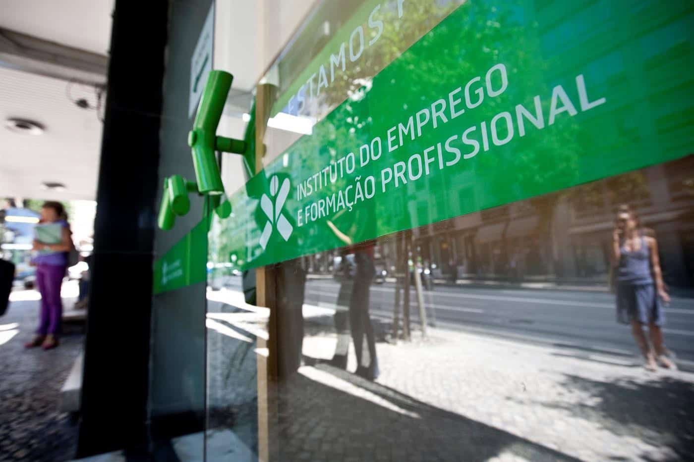 PCP diz que aumento de desempregados no IEFP "confirma agravamento da situação económica"