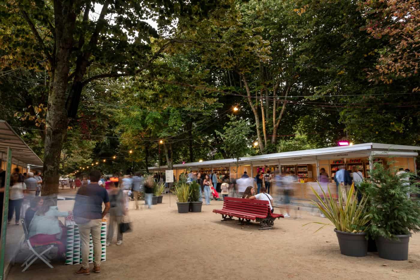 Feira do Livro do Porto já recebeu mais de 112 mil visitantes