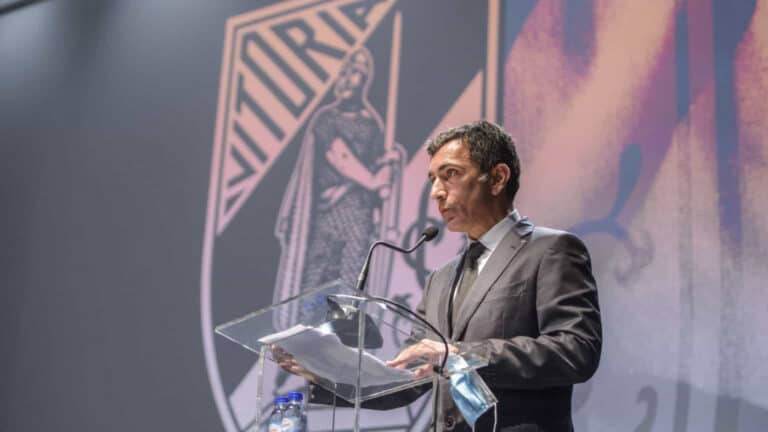 Vitória SC arrecada 17,15 ME em transferências no ‘mercado’ de verão