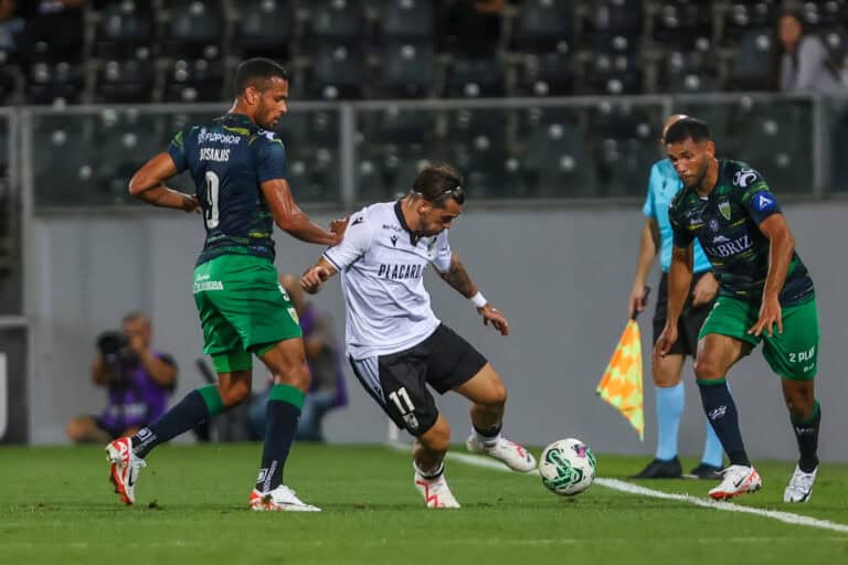 Vitória SC eliminado pelo Tondela da Taça da Liga