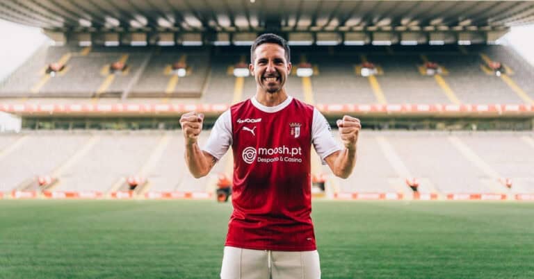 João Moutinho integra lista do Sporting de Braga