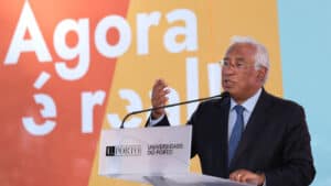 Costa diz que "dê por onde der" alojamento para estudantes tem que duplicar até 2026 