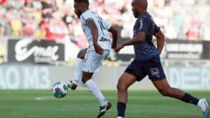 Farense vence Sporting de Braga e acerca-se dos lugares cimeiros