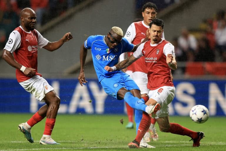 Autogolo dita derrota do SC Braga contra Nápoles