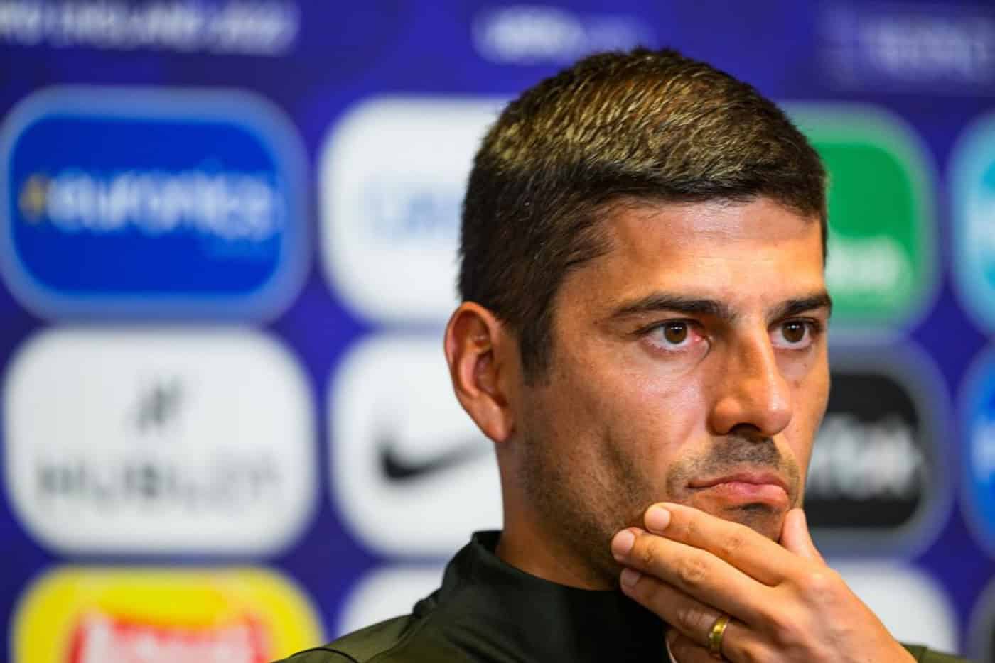 "Temos de manter a identidade porque é a única coisa que controlamos"