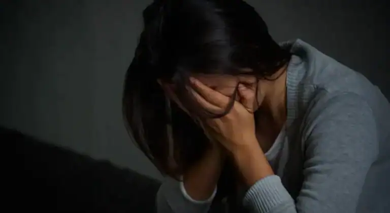 Número de adolescentes em Portugal com sintomas depressivos aumentou em 2022-2023