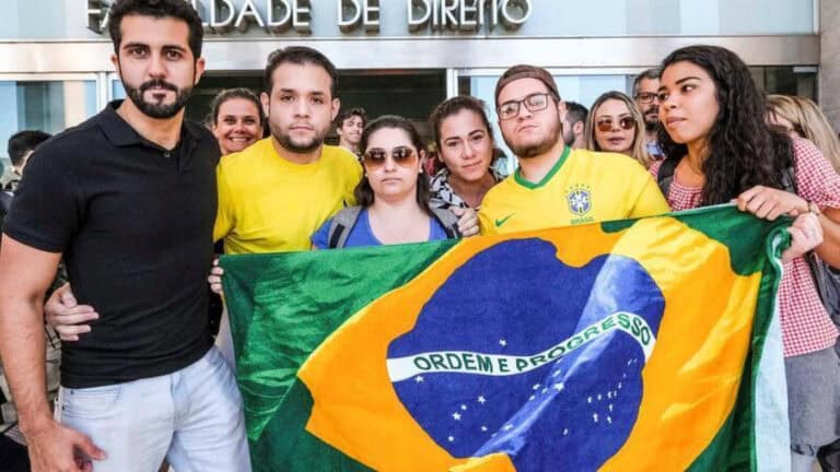 Cerca de 19 mil brasileiros no ensino superior em Portugal