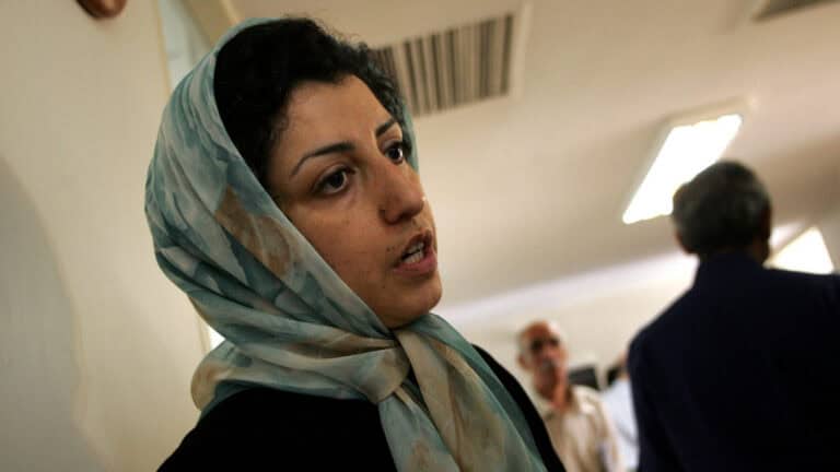 Nobel da Paz vai para Narges Mohammadi