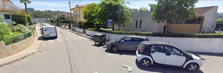 Pais pedem lomba junto a jardim-de-infância de Dume. Serviços da CMB dizem não ser necessária&nbsp;