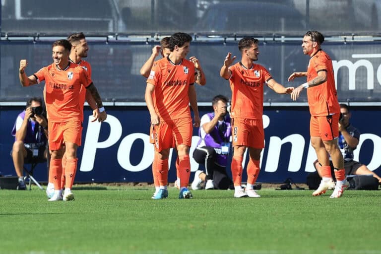 Vitória SC vence em Famalicão na estreia de Álvaro Pacheco