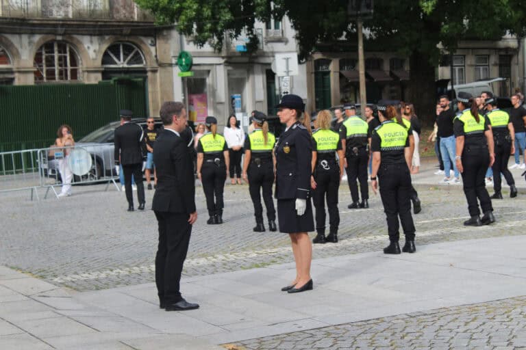 Nova comandante da Polícia Municipal "preparada" para lidar com a falta de recursos