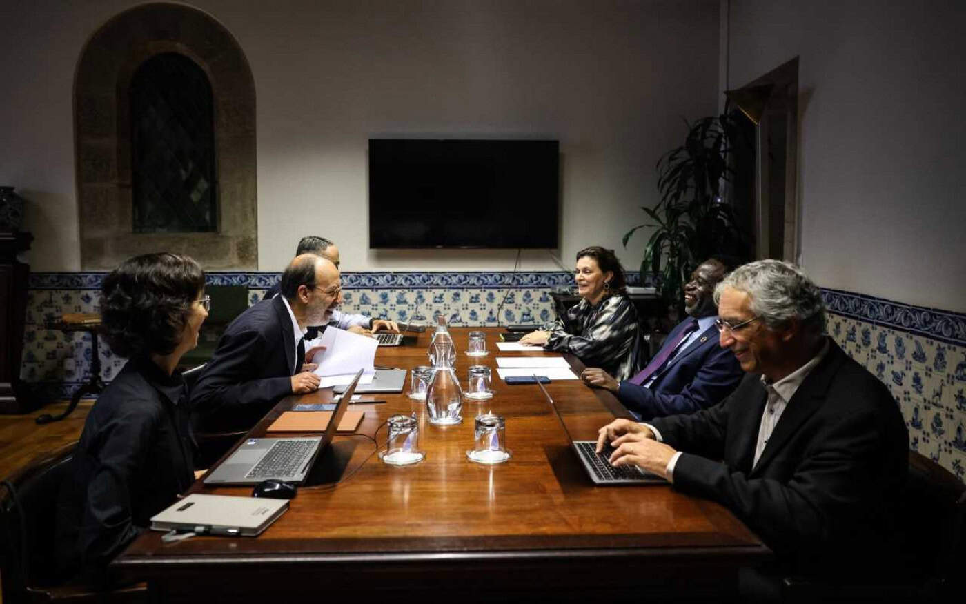 UMinho e UNU estreitam relações com reunião no Largo do Paço