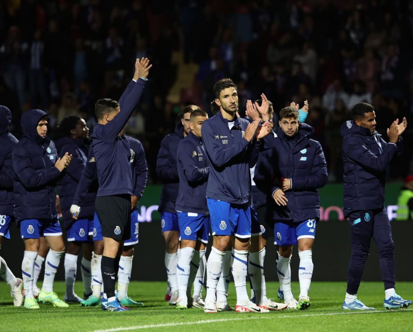 FC Porto impõe-se ao Vilar de Perdizes e segue na Taça de Portugal