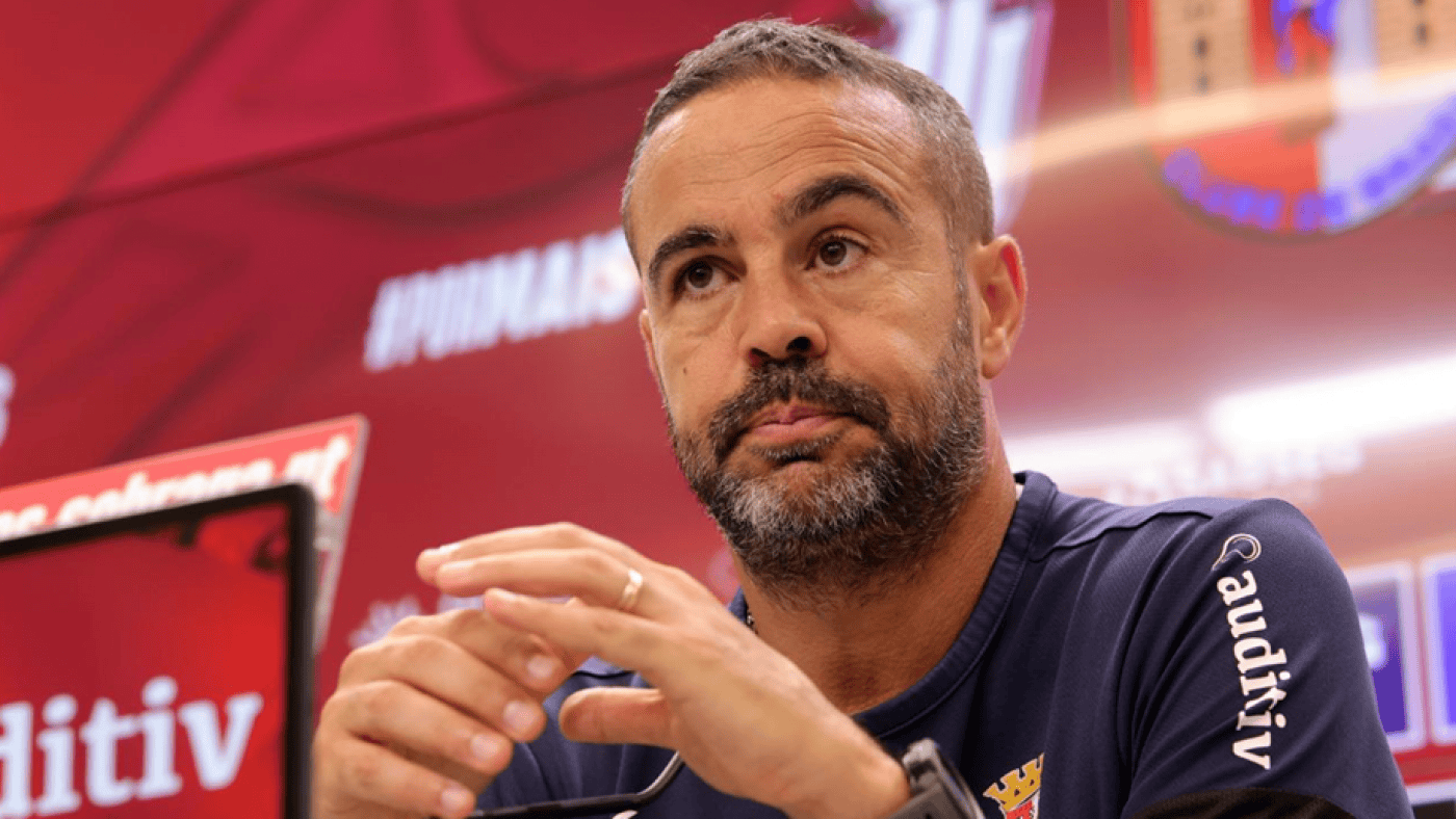 Artur Jorge quer estar na "fase de decisões" da Taça da Liga