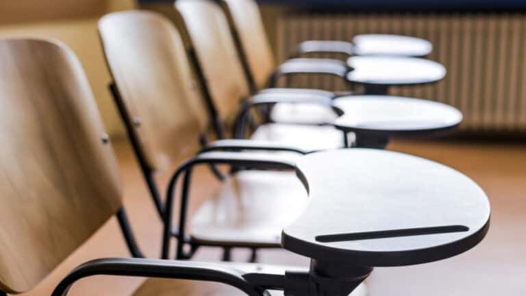 OE2024: Condições de acesso a bolsa alargadas para trabalhadores-estudantes&nbsp;