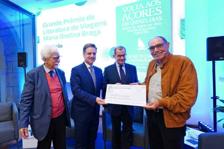 Diário de bordo nos Açores vale prémio ‘Maria Ondina Braga’ a José Pedro Castanheira