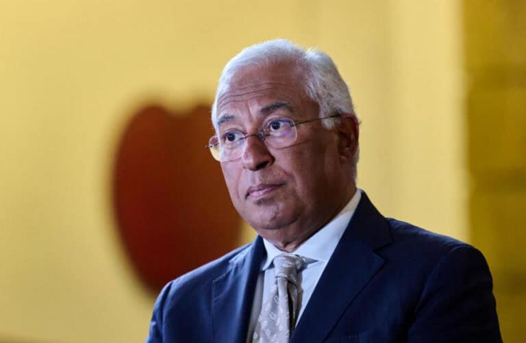 António Costa demite-se