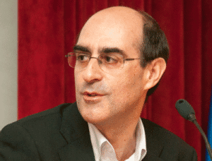 Palmeira defende dissolução do governo só depois da aprovação do OE  