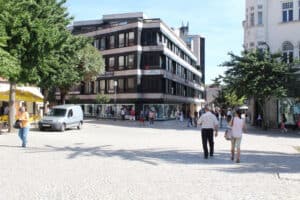 População empregada supera os 5 milhões. Desemprego também sobe 