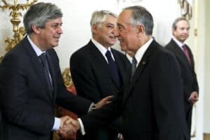 Presidente nega convite ou autorização de contacto a Centeno para chefiar executivo 