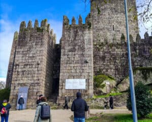 Castelo de Guimarães e Paço dos Duques recebem 30 mil visitantes cada em outubro