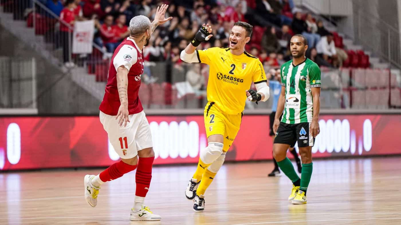 SC Braga goleia Elétrico e segue colado à liderança da Liga Placard